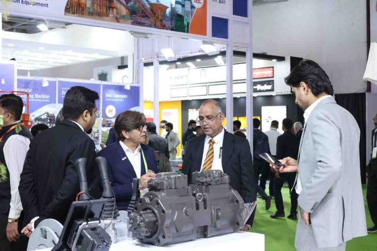 BAUMA Conexpo 07